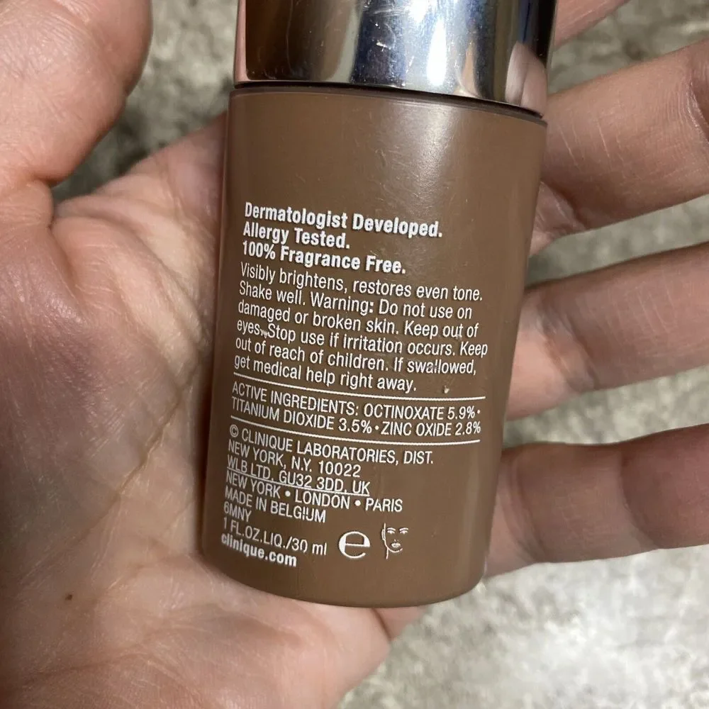 Clinique‎ Even Better Makeup SPF 15 CN 117 Carob (D) - 1 fl oz HTF NWOB